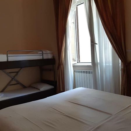 Alex City Inn III Рим Экстерьер фото