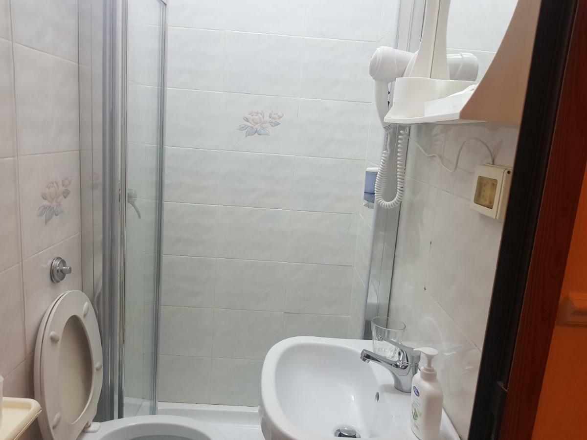 Alex City Inn III Рим Экстерьер фото